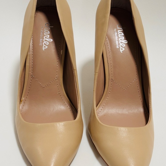 Charles David Beige Pointed-Toe Leather Heels - Picture 5 of 8